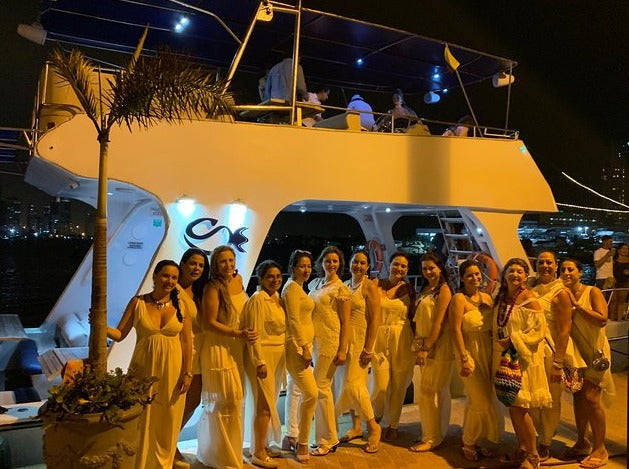 Cena Por La Bahía En Sibarita Express - Cartagena 9