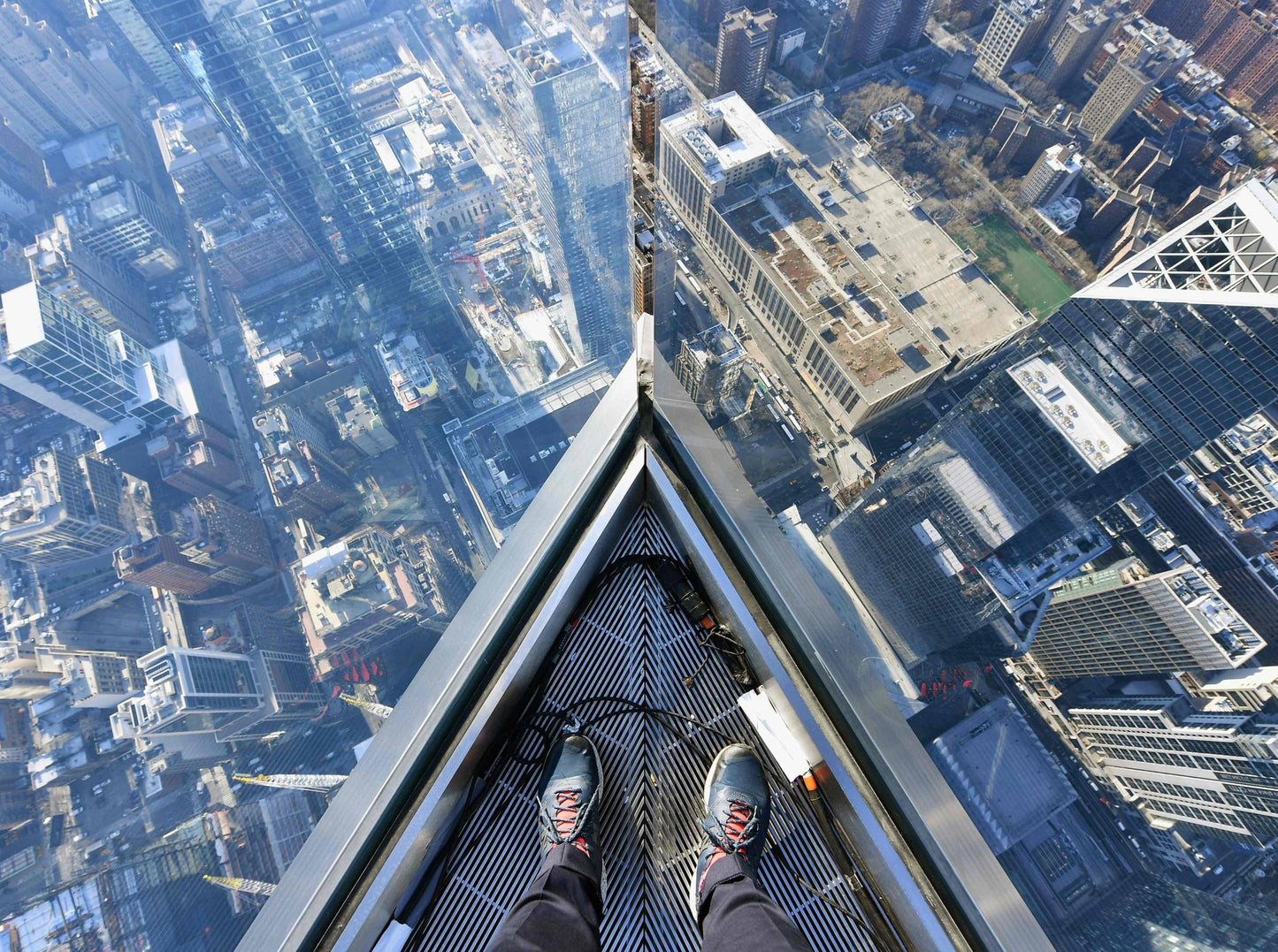 THE EDGE (NEW YORK, USA)