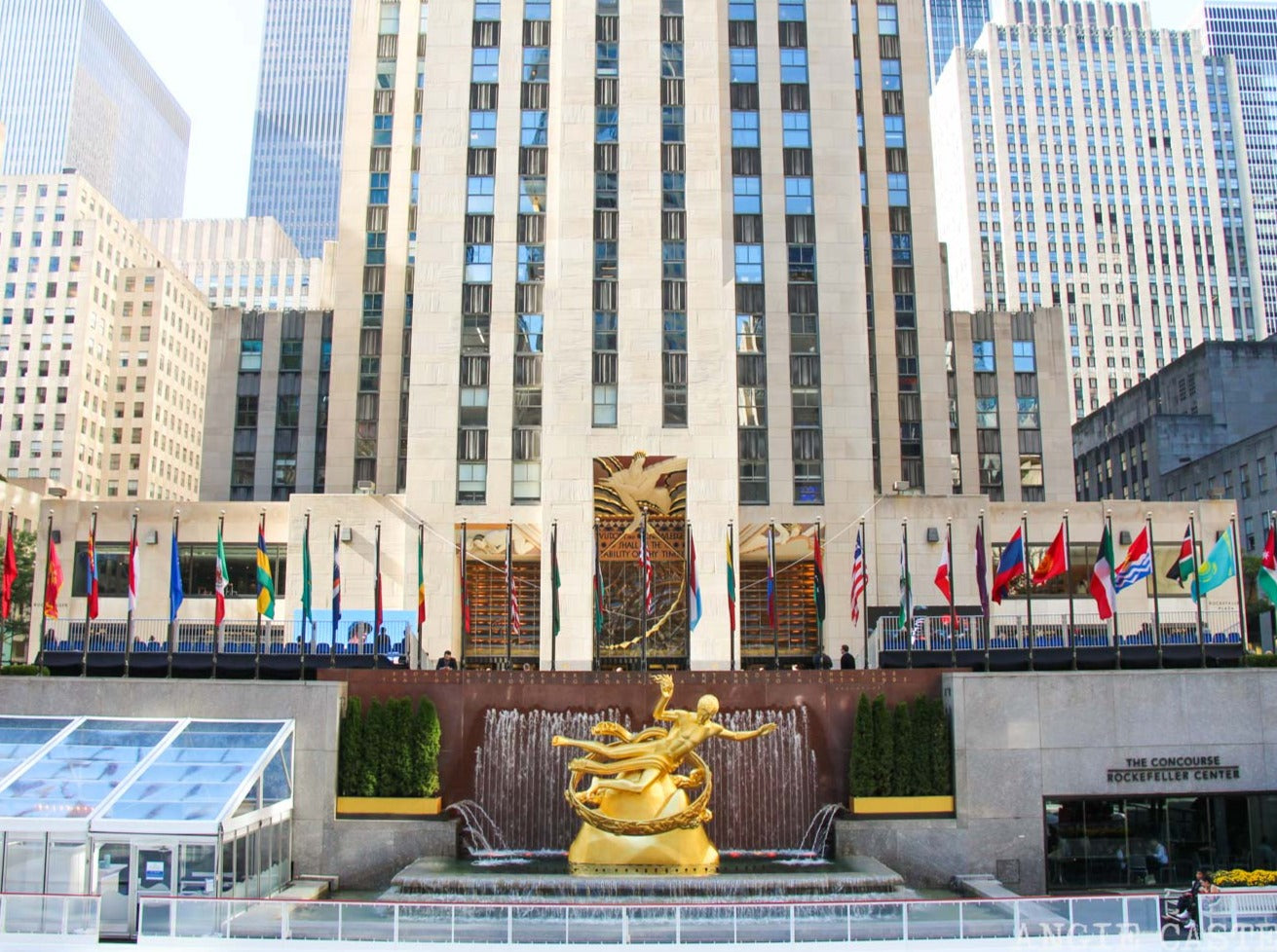 MANHATTAN TOUR: DISCOVER THE ESSENCE OF THE BIG APPLE