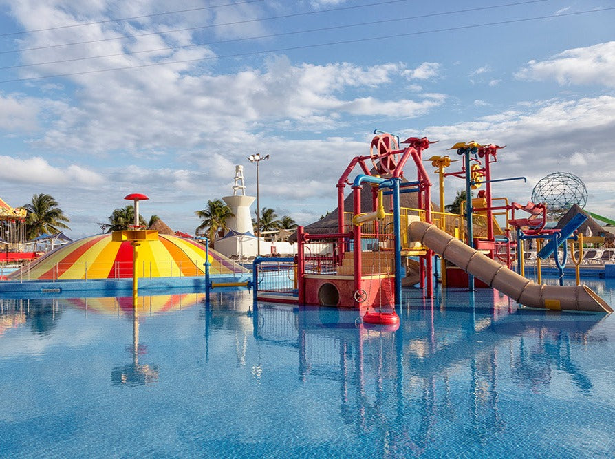 VENTURA PARK PLATINUM CANCUN