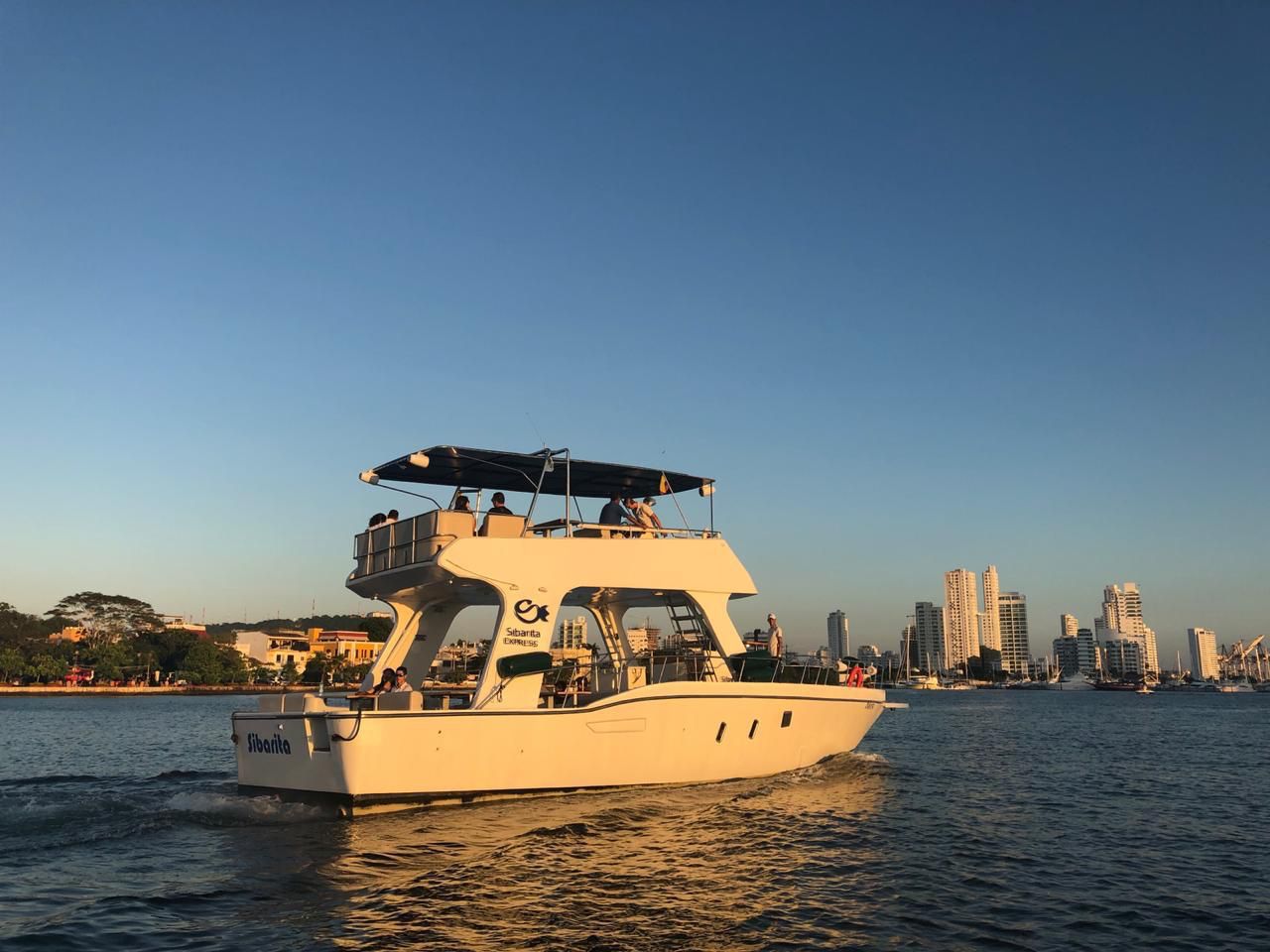 Atardecer Por La Bahía En Sibarita Express - Cartagena 2